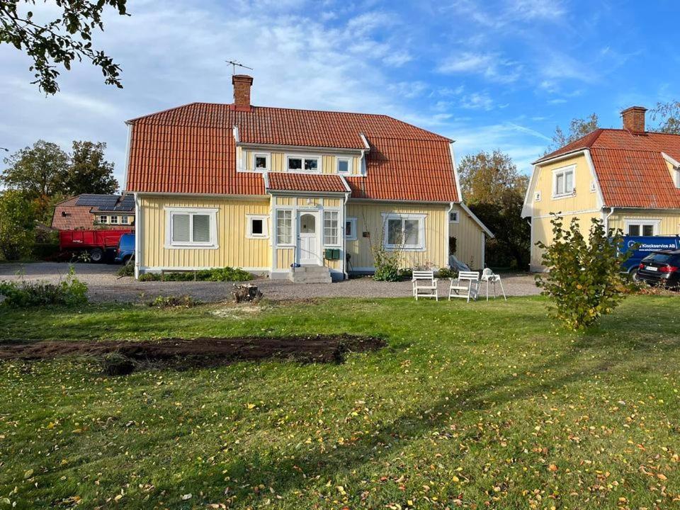 Lovisas Stuga Vadstena Bagian luar foto